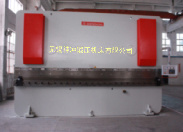 WC67K-300T5000數(shù)控折彎?rùn)C(jī).jpg WC67K-300T5000數(shù)控折彎?rùn)C(jī).jpg