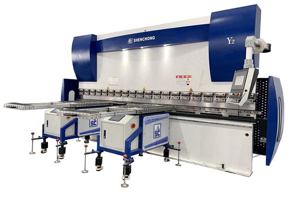 隨動(dòng)托料車